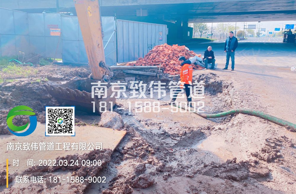 石坝村泥浆清理