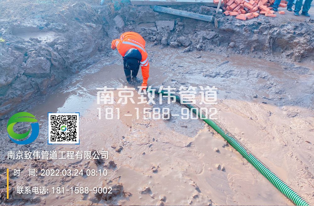 石坝村工地泥浆清理